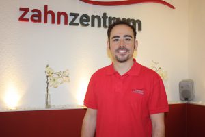 Herr Dr. Thomas Cabrera(Zahnarzt)